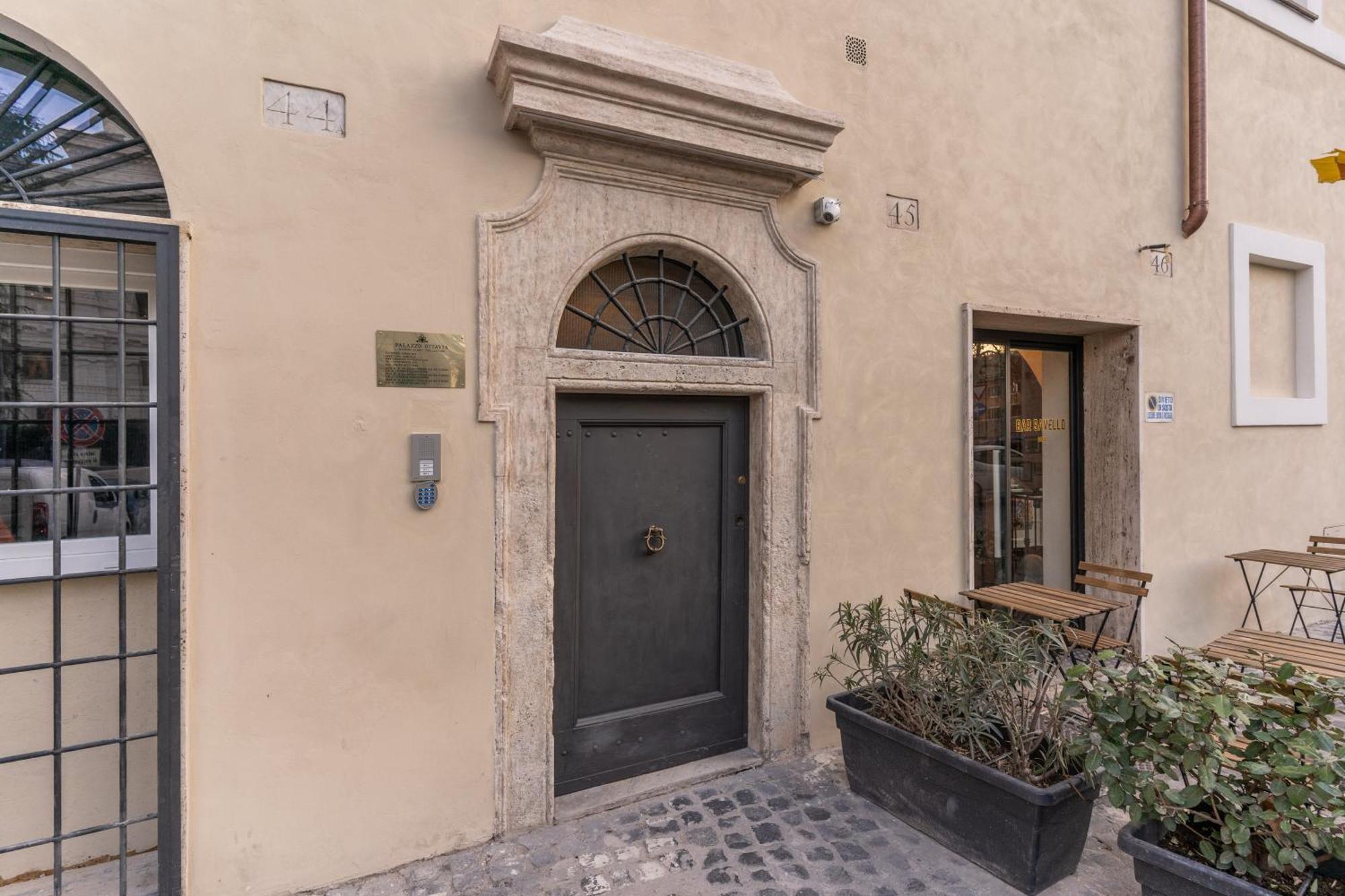 Palazzo Ottavia - La Maison D'Art Collection — Photos 3